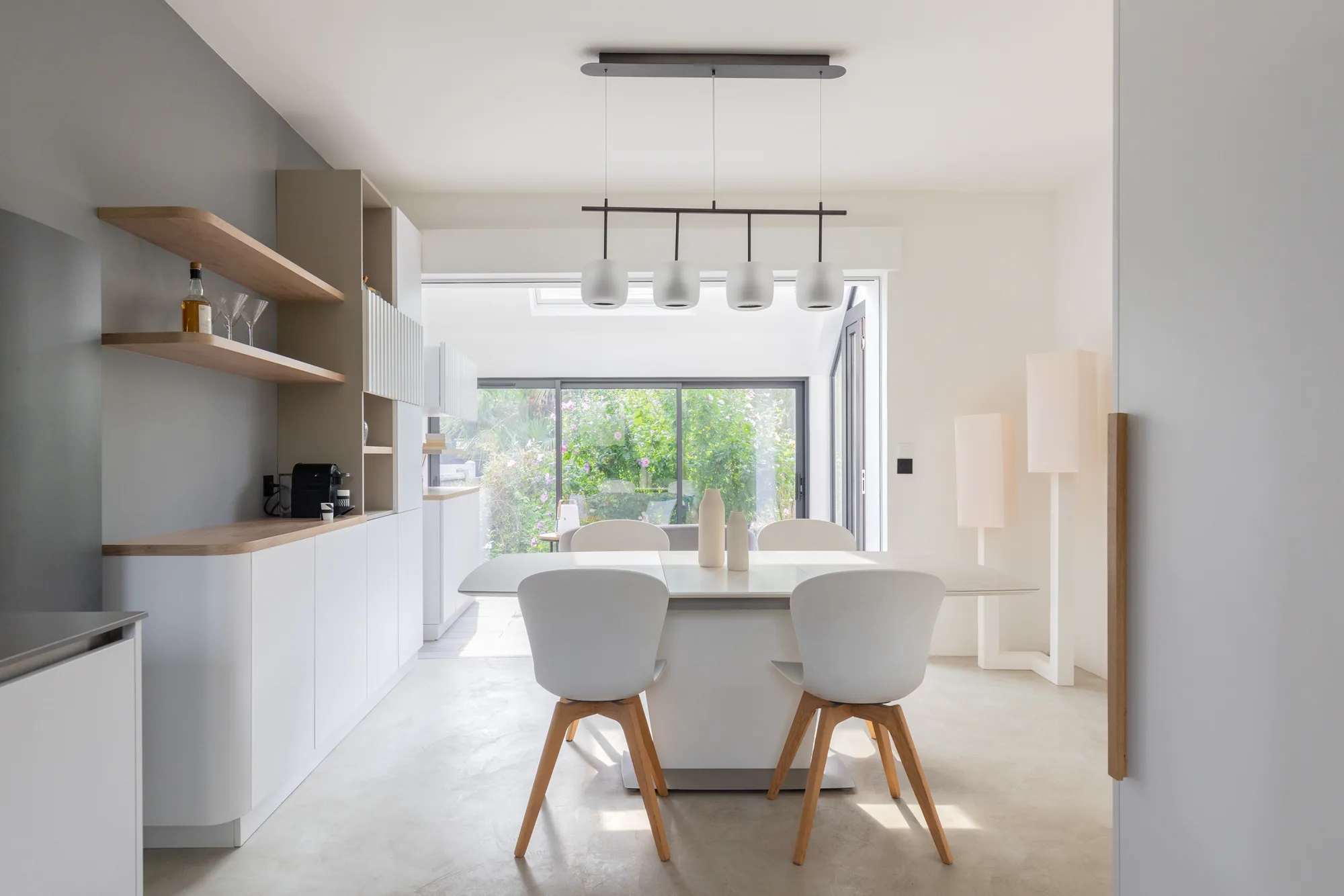 Maison ouverte sur la nature par DUstudiO